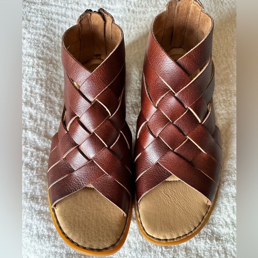 Born Leather Sandals 8.5 Brown